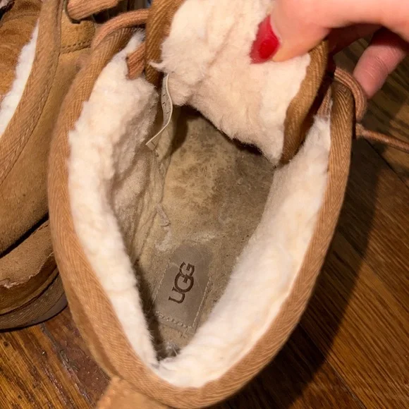 UGG women’s Neumel Leather Shoes Chukka Bootie in color Chestnut size 8 - Picture 7 of 10